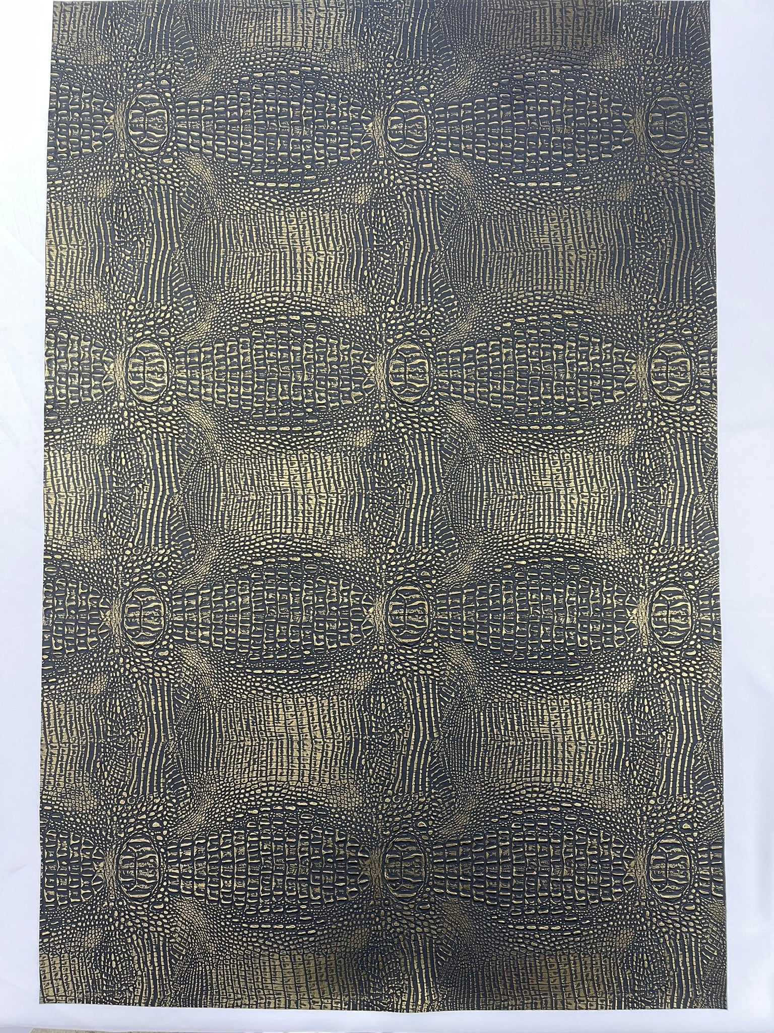 Metallic Gator Vinyl Fabric 54" Wide / Upholstery Crafting Accessories Applications Faux Leather PVC.