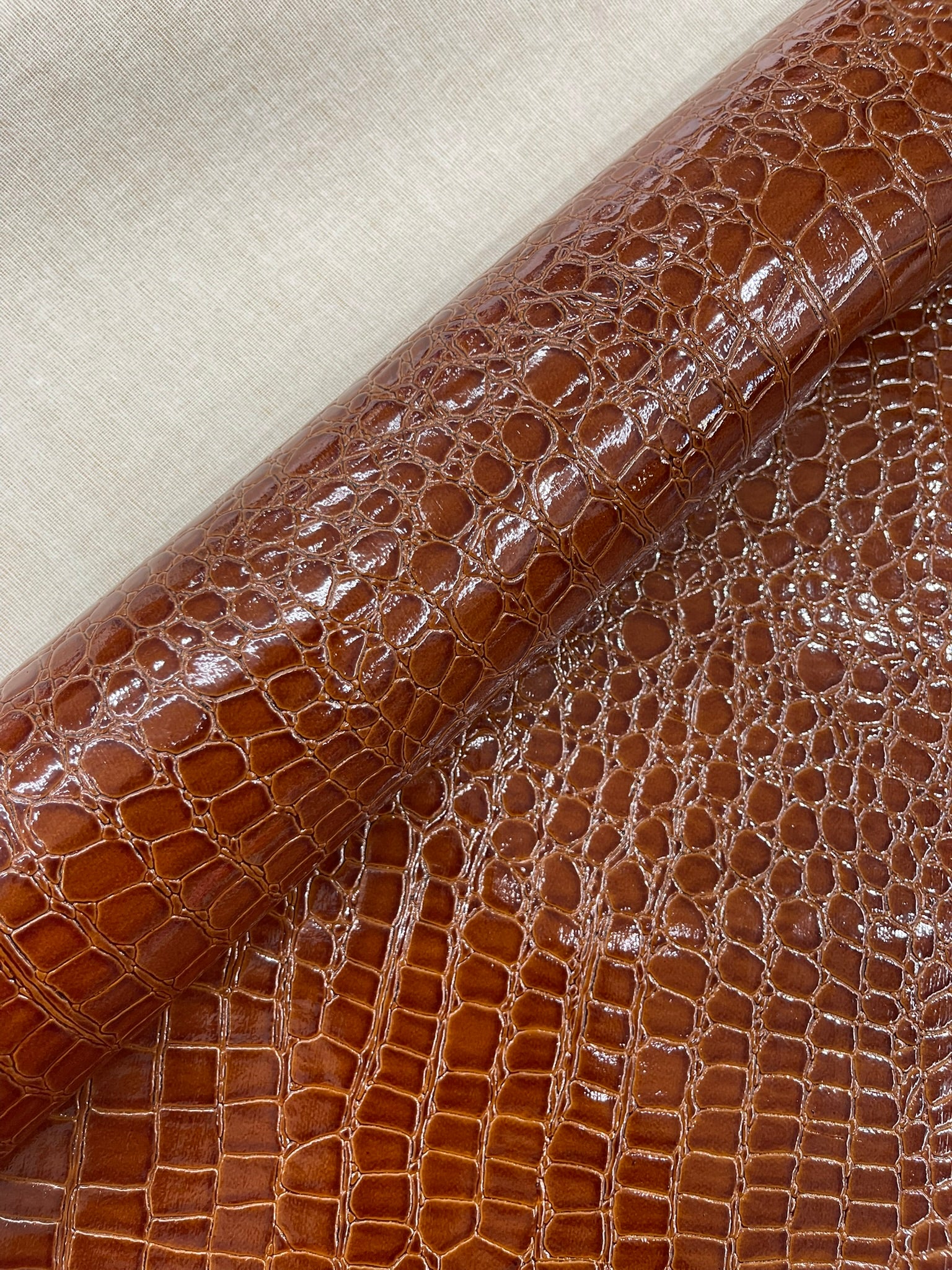 Shiny Alligator 3D Embossed Vinyl Fabric, 54" Wide Upholstery Crafting Accessories Applications