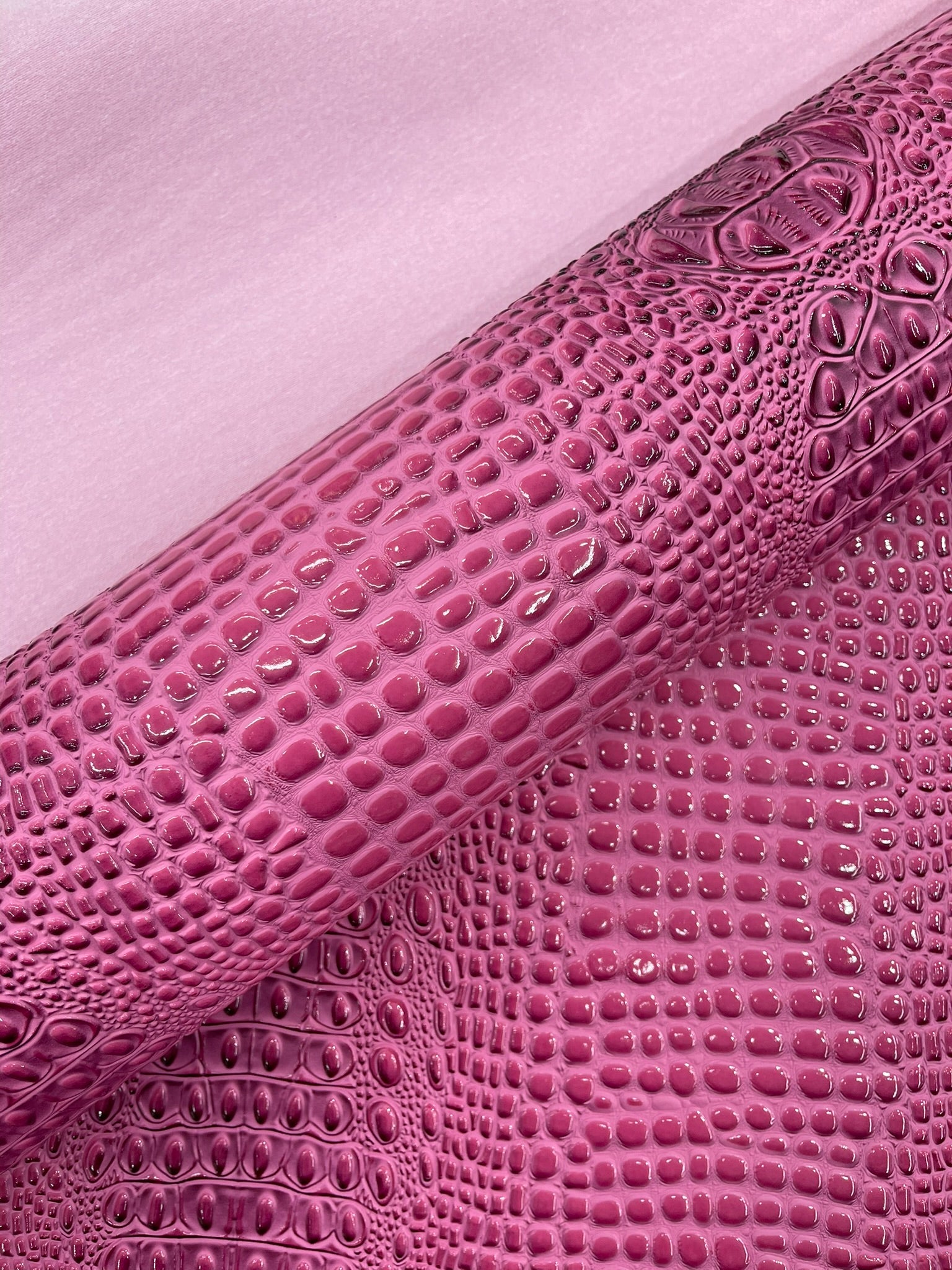 Glossy Two Tone Gator Fake Leather Upholstery, 3D Crocodile Skin Texture Faux Leather PVC Vinyl, 54" Wide