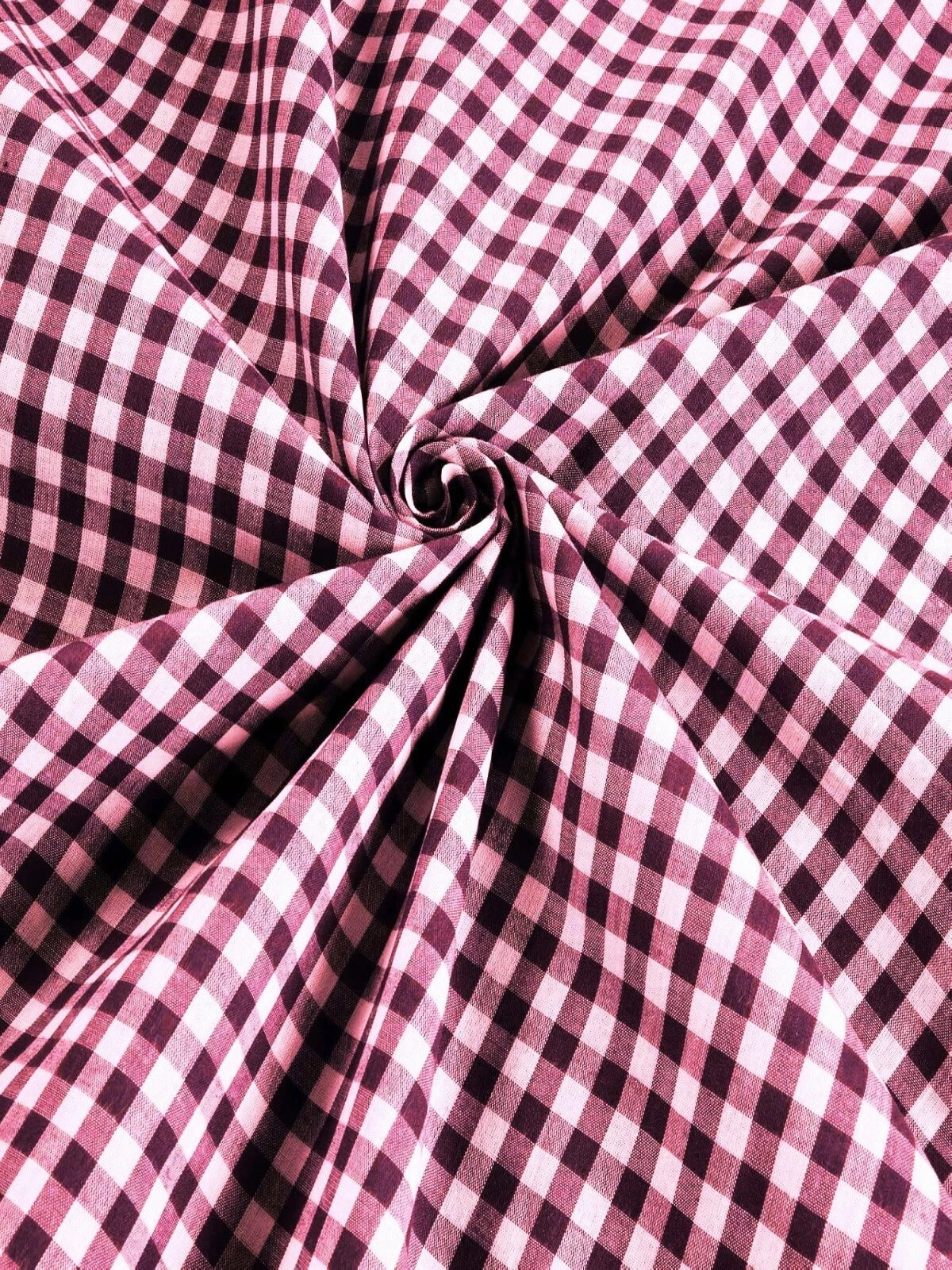 Gingham 1/4" Checkered Poly Cotton 58" Wide | VIP textiles Inc.