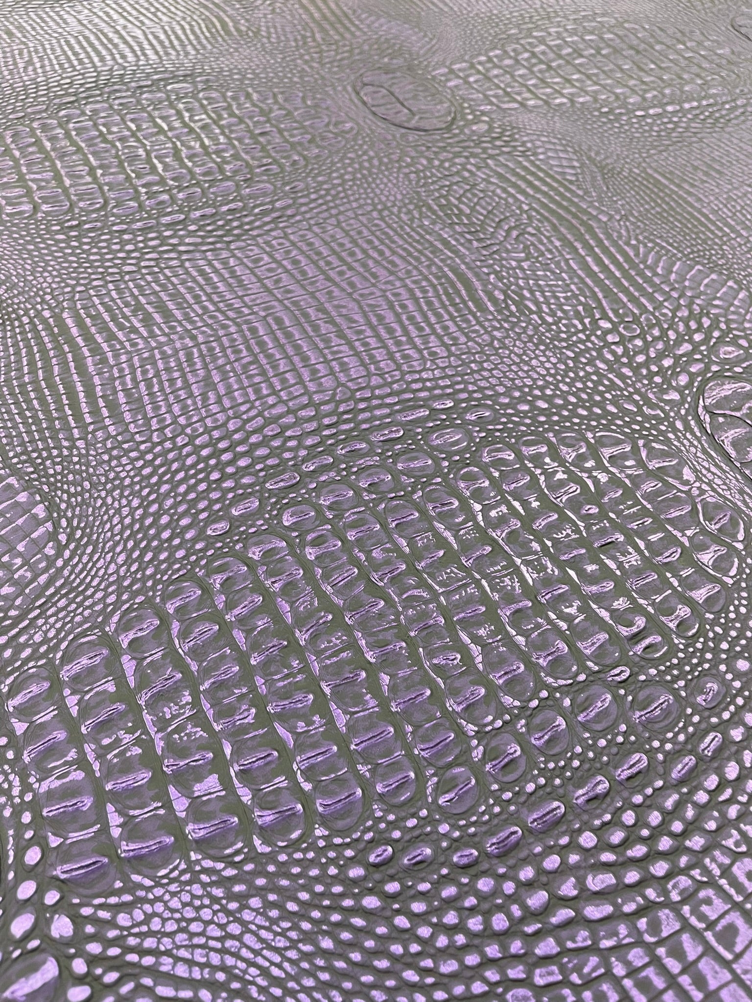 Metallic Gator Vinyl Fabric 54" Wide / Upholstery Crafting Accessories Applications Faux Leather PVC.