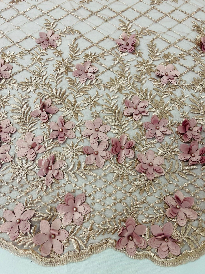 3D FLOWER TRIANGLE NET LACE (by the yard)