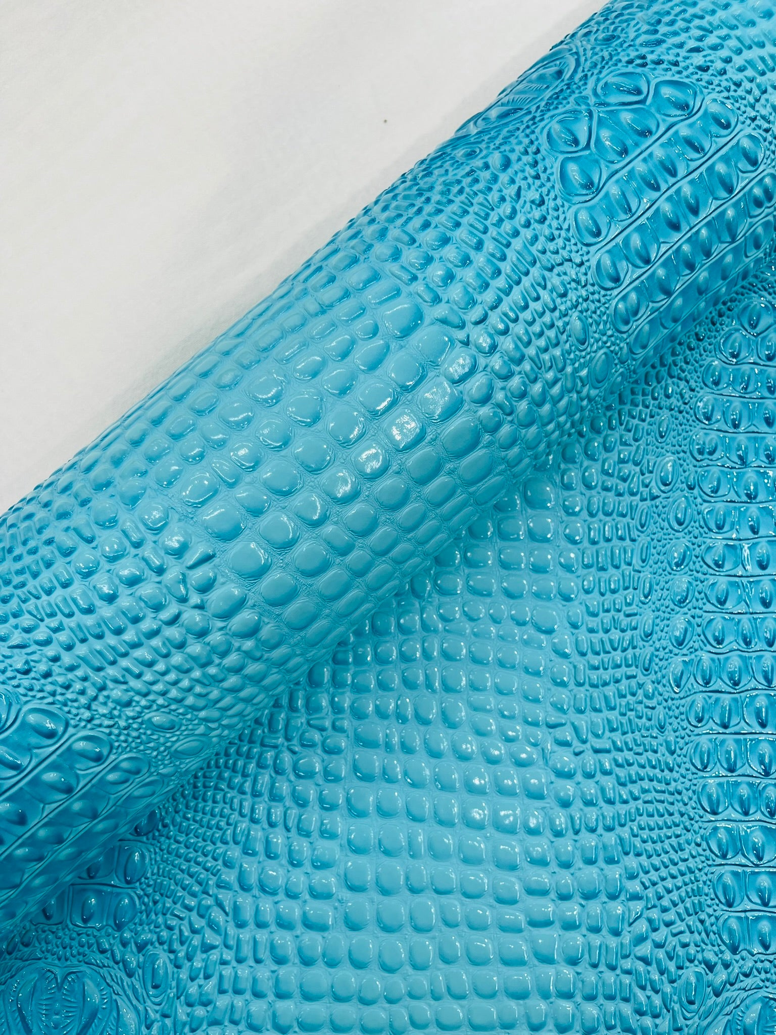 Glossy Two Tone Gator Fake Leather Upholstery, 3D Crocodile Skin Texture Faux Leather PVC Vinyl, 54" Wide