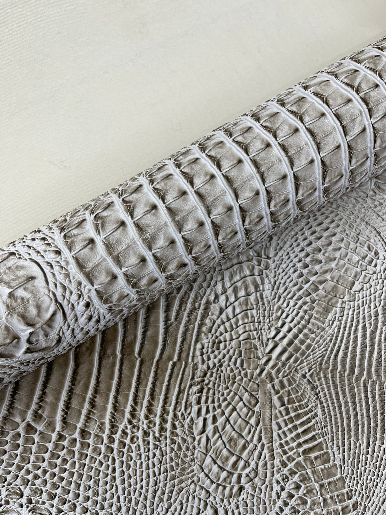 Florida Gator 3D Embossed Vinyl Fabric / 2 Tone Crocodile Vinyl Leather 54" Wide