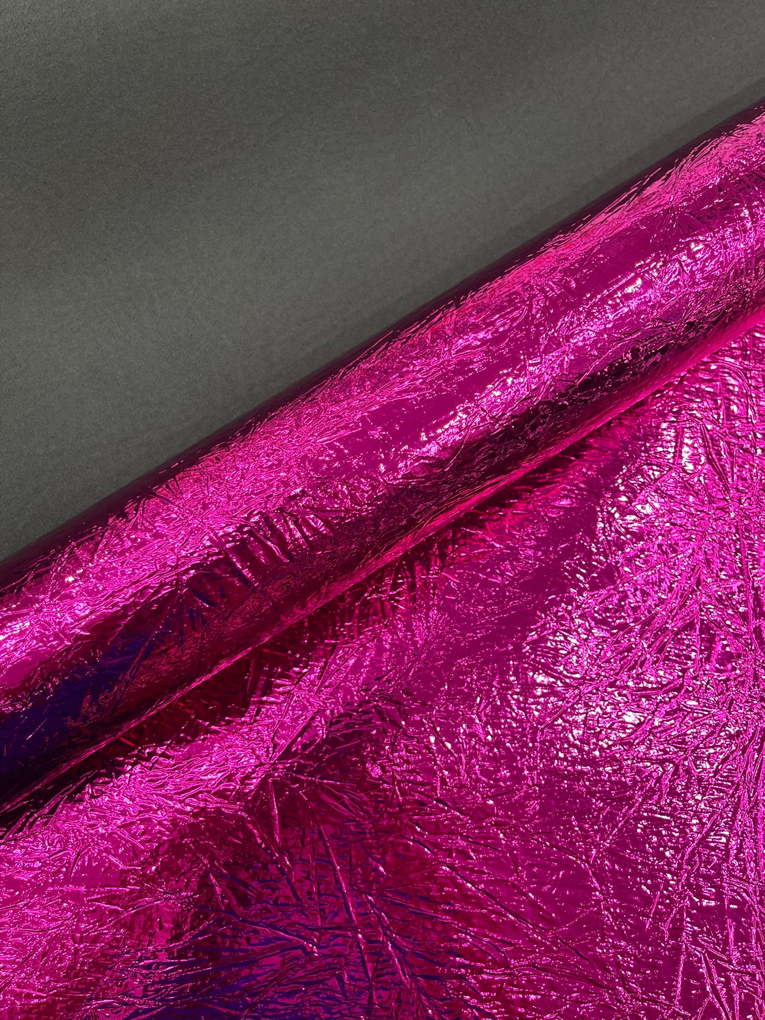 Crush Chrome Mirror Shiny Vinyl 54" Wide, Upholstery Crafting Accessories Applications.