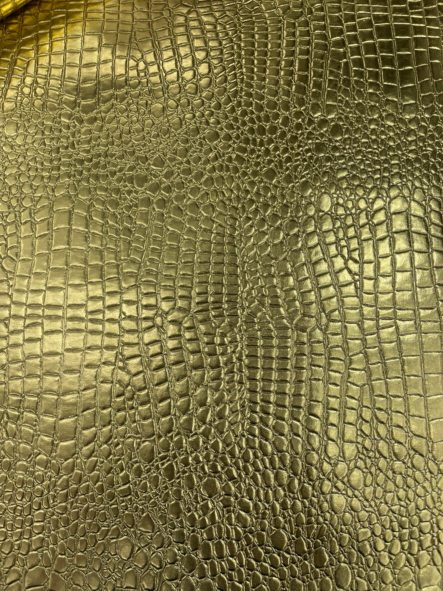 Shiny Alligator 3D Embossed Vinyl Fabric, 54" Wide Upholstery Crafting Accessories Applications