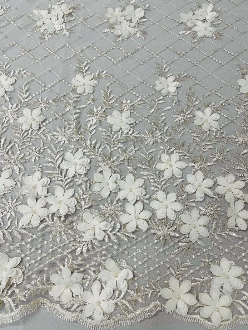 3D FLOWER TRIANGLE NET LACE (by the yard)