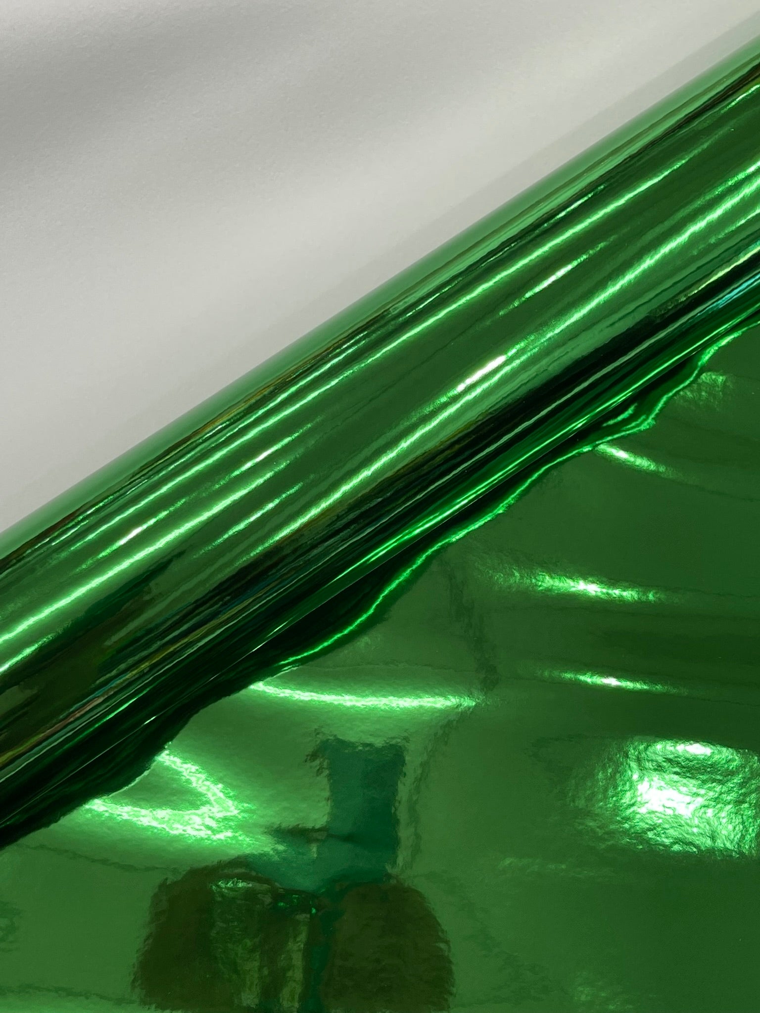 Chrome Mirror Reflective Vinyl Fabric / Crafting Apparel Upholstery Vinyl Fabric 54" Wide
