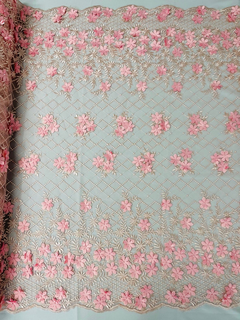 3D FLOWER TRIANGLE NET LACE (by the yard)