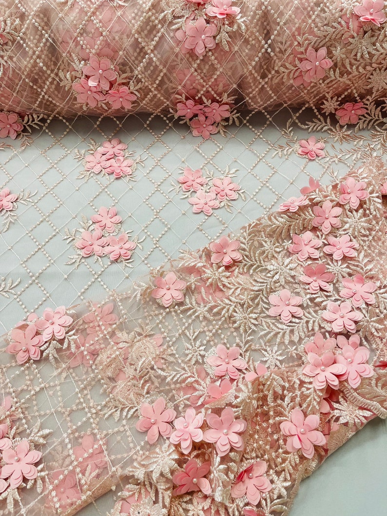 3D FLOWER TRIANGLE NET LACE (by the yard)