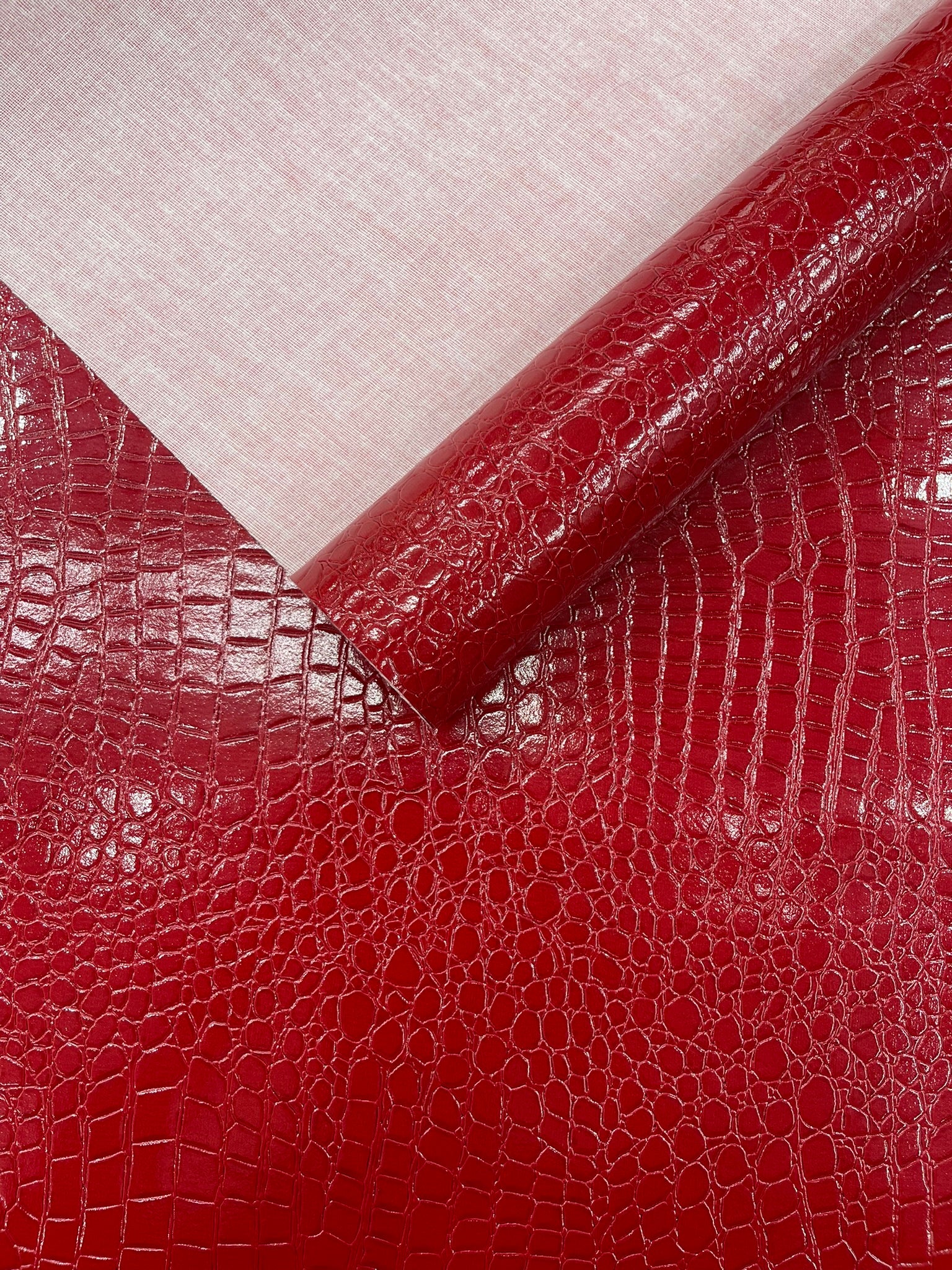 Shiny Alligator 3D Embossed Vinyl Fabric, 54" Wide Upholstery Crafting Accessories Applications