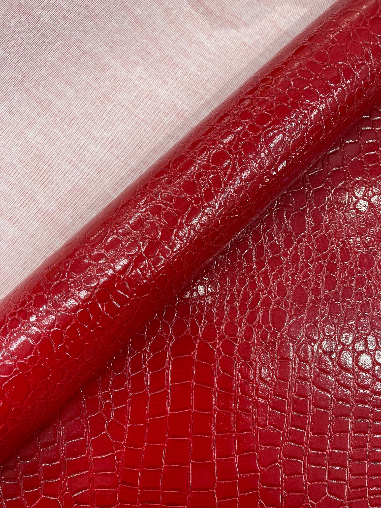 Shiny Alligator 3D Embossed Vinyl Fabric, 54" Wide Upholstery Crafting Accessories Applications