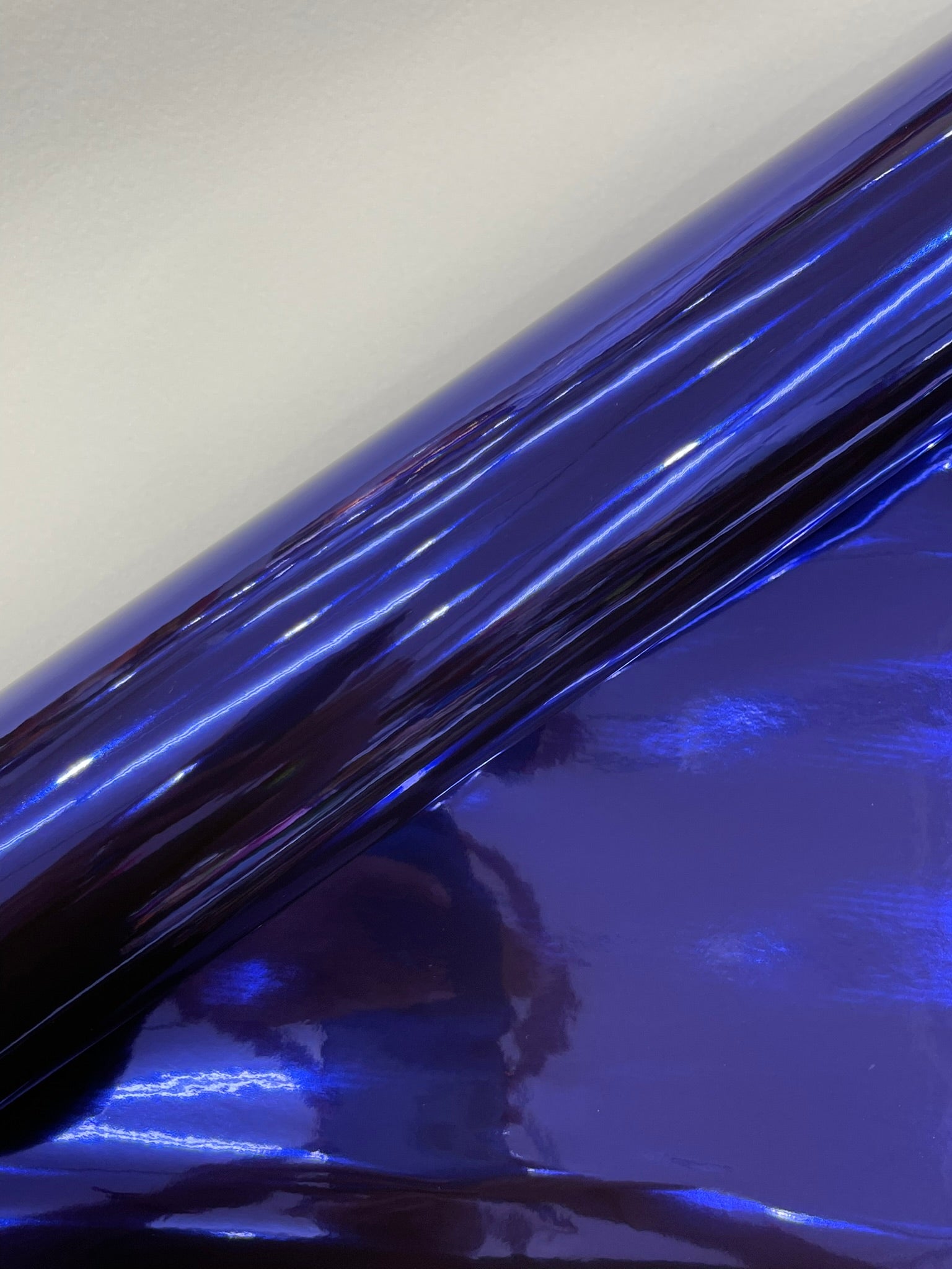 Chrome Mirror Reflective Vinyl Fabric / Crafting Apparel Upholstery Vinyl Fabric 54" Wide