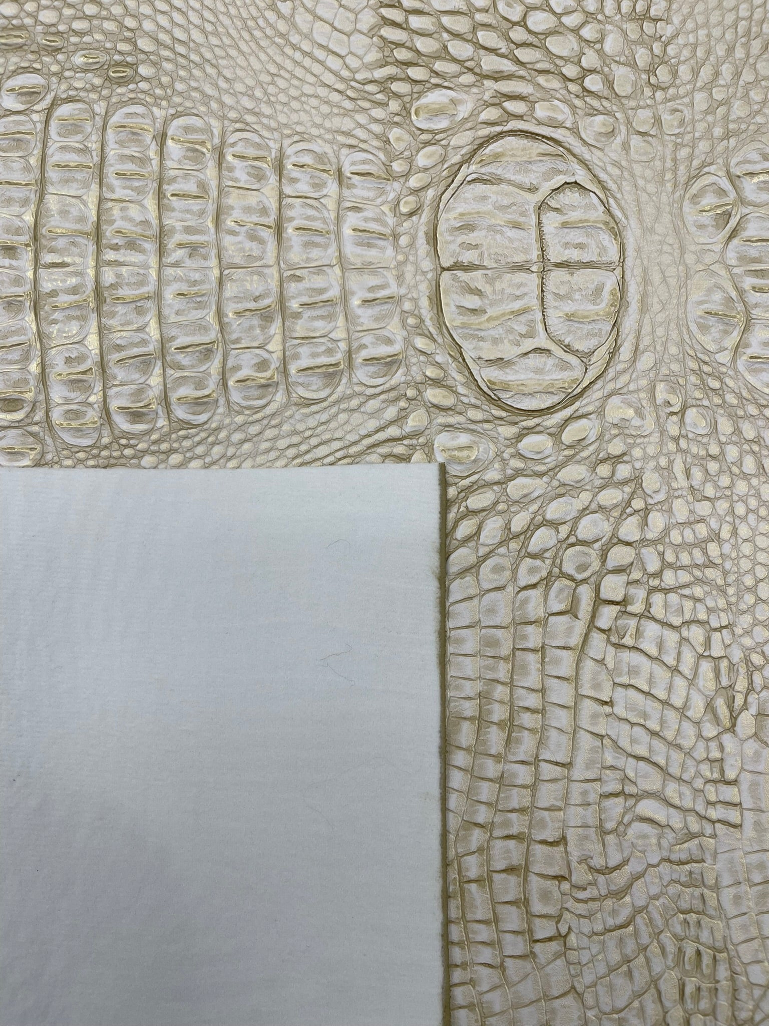 Metallic Gator Vinyl Fabric 54" Wide / Upholstery Crafting Accessories Applications Faux Leather PVC.