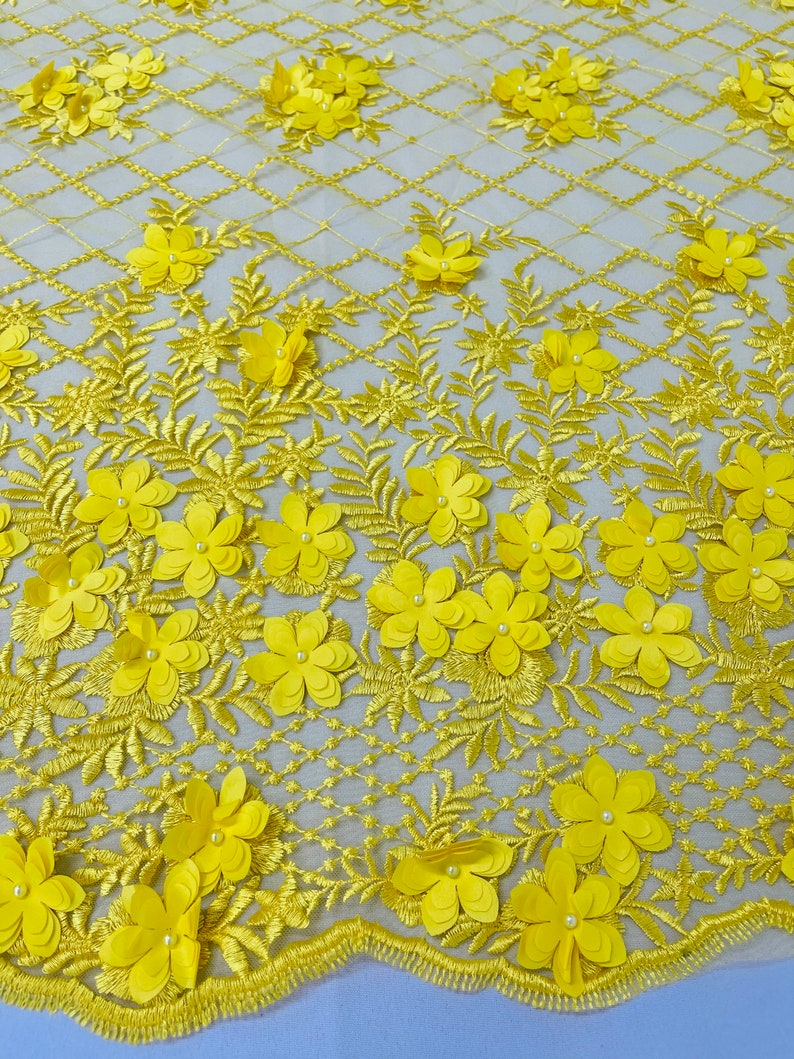 3D FLOWER TRIANGLE NET LACE (by the yard)