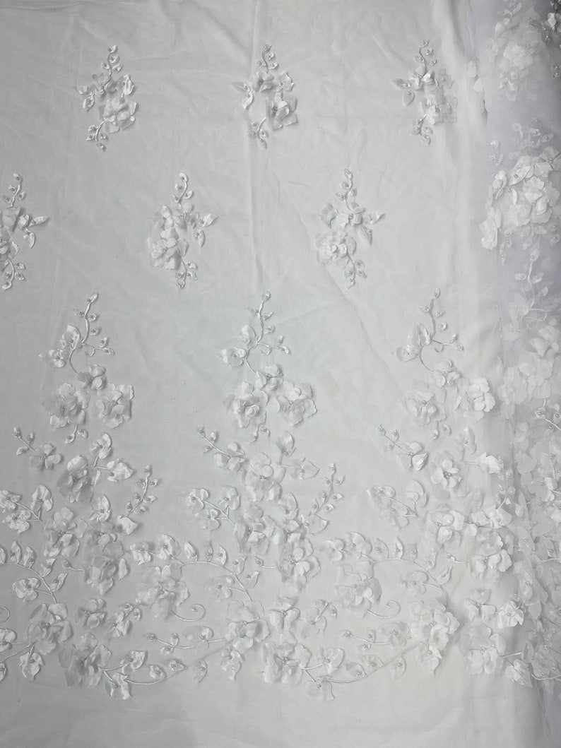 3D FLOWER PEARL LACE SINGLE BORDER (by the yard)